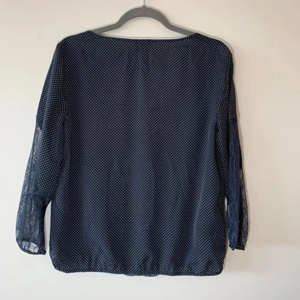 Ann Taylor Navy Microdot Popover Tunic Lace Woman’s Size Small Spring Top Preppy - Picture 2 of 10